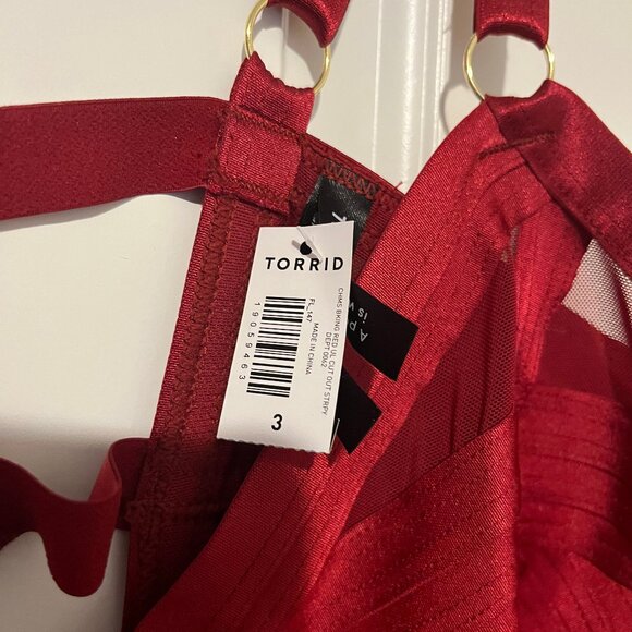 NWT TORRID Cut Out Strappy Chemise Red Size 3 - Picture 8 of 8